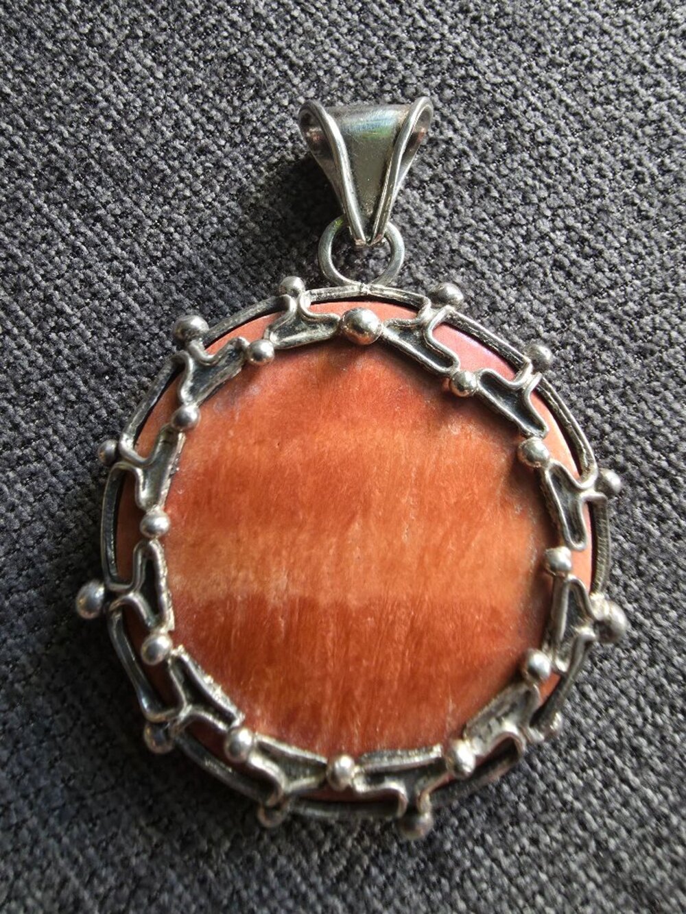 Vintage caged spiny oyster 950 sterling silver pendant - unique setting